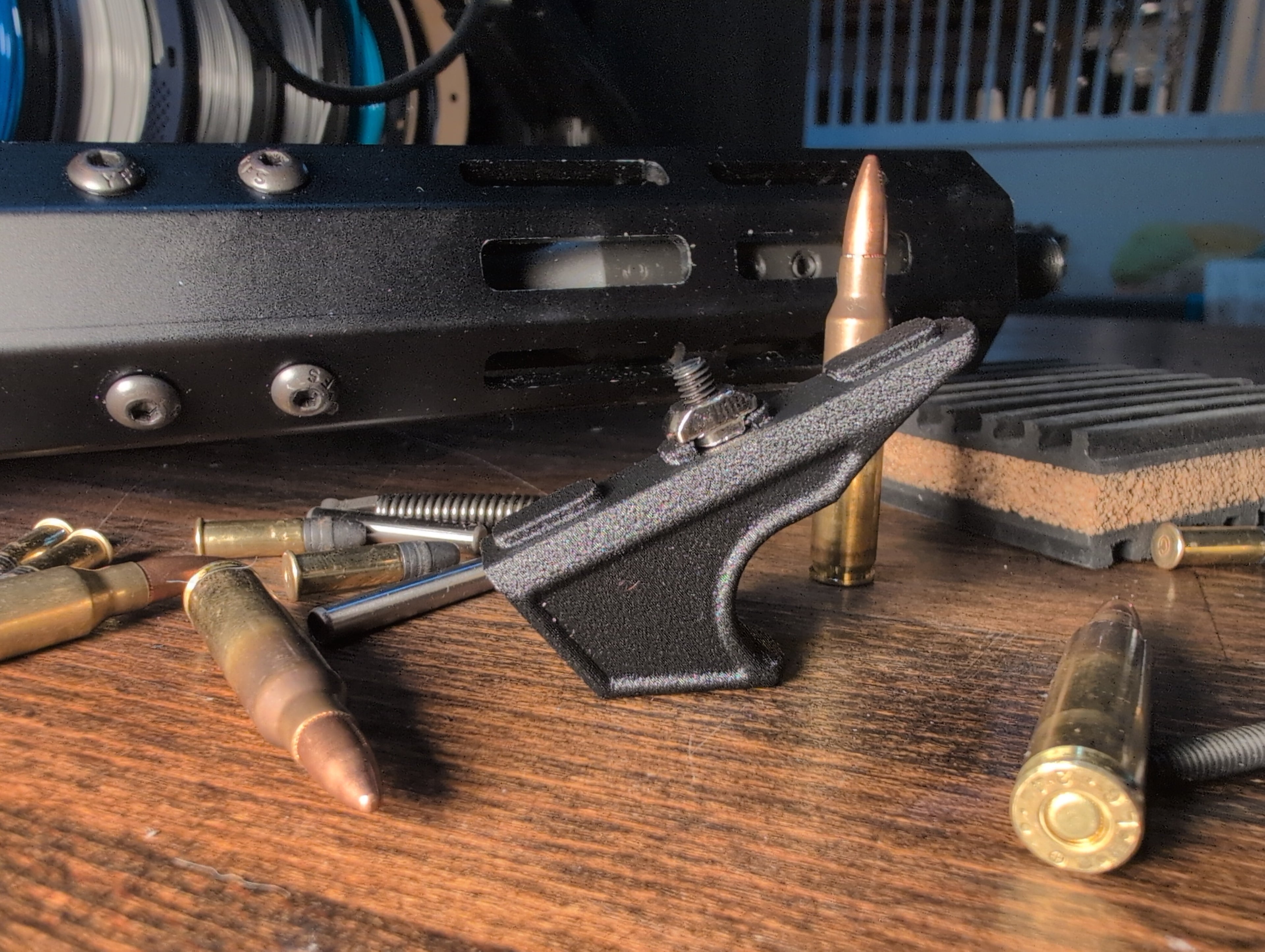 Low Profile MLOK Handstop - Reversible - Carbon Fiber